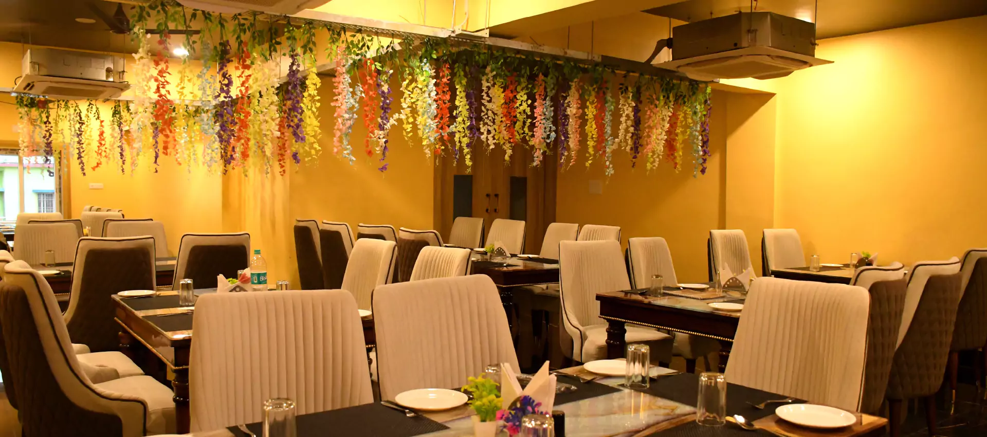 https://jasminehotelsandresorts.com/wp-content/uploads/2025/05/jasmine-hotel-banner-1.webp